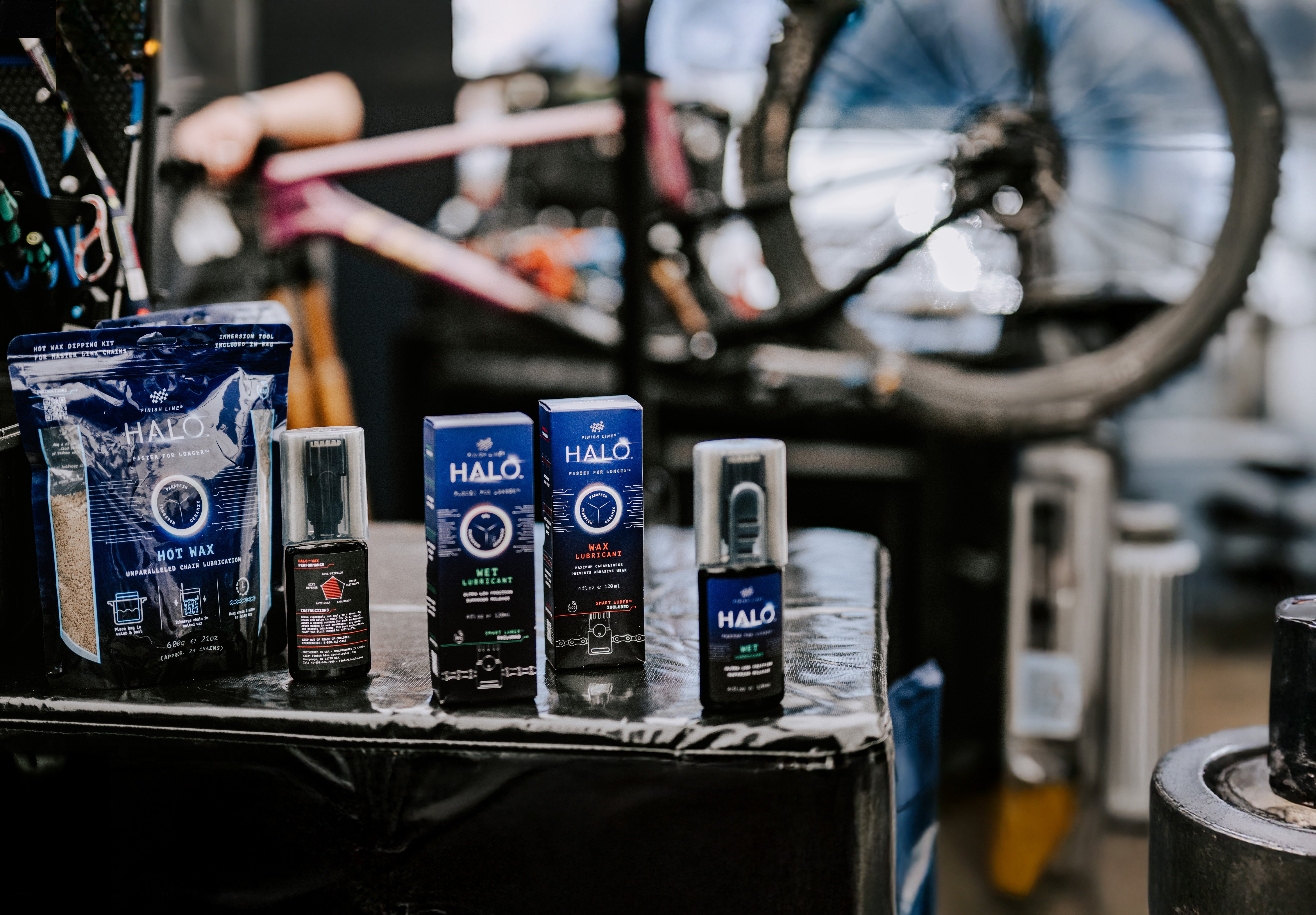 HALO® Wax Chain Lube | Finish Line®